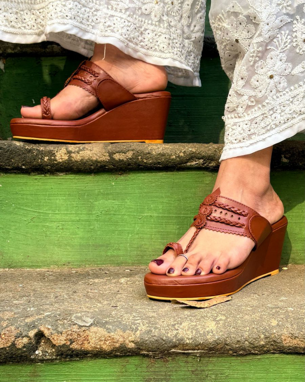 Forrest Woods Kolhapuri Wedges
