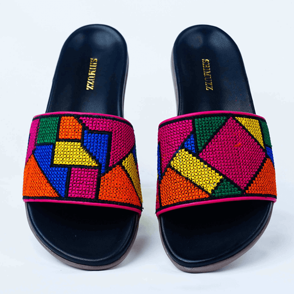 Multicolor thread black sliders