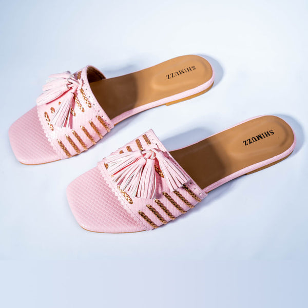 Pink tassel with gold braid sliders