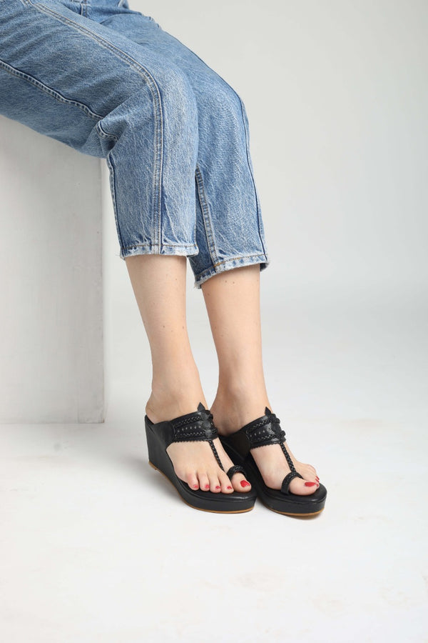 Mystic Black Kolhapuri Wedges